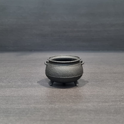 Cauldron with Handles - Classic